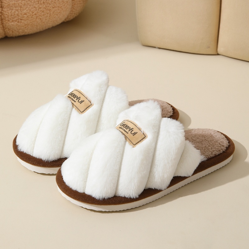 Winter Clothing Material - Pantofole Invernali Calde in Peluche 2026