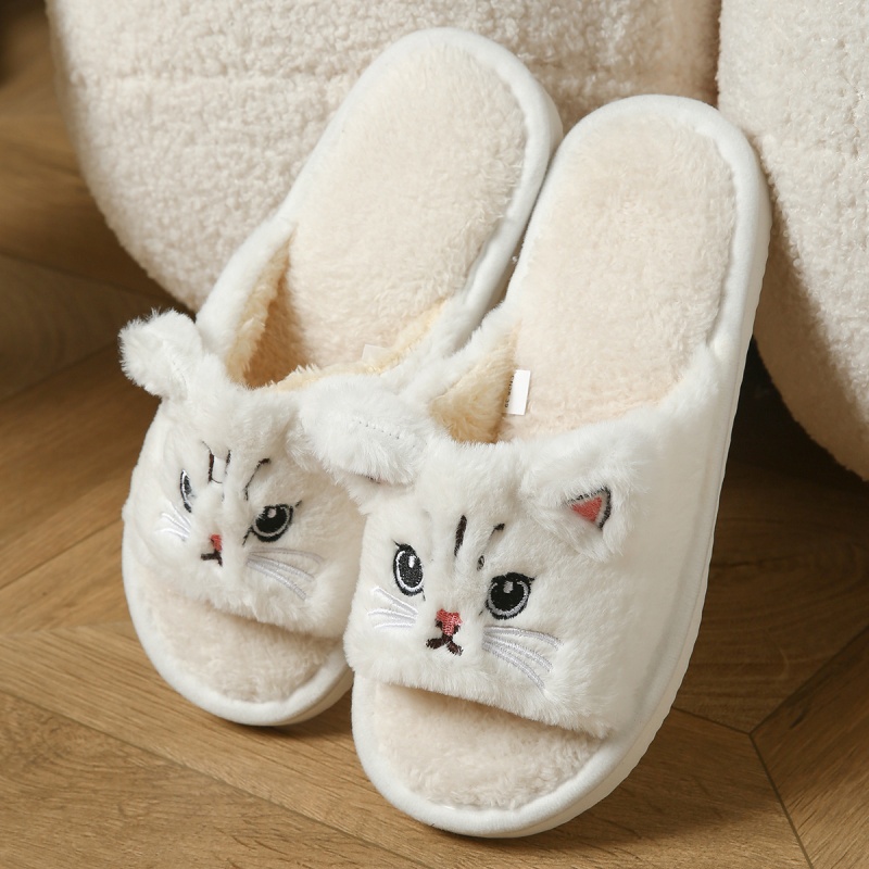 Ciabatte a Forma di Gatto in P - Winter Clothing Material recensione e prezzo